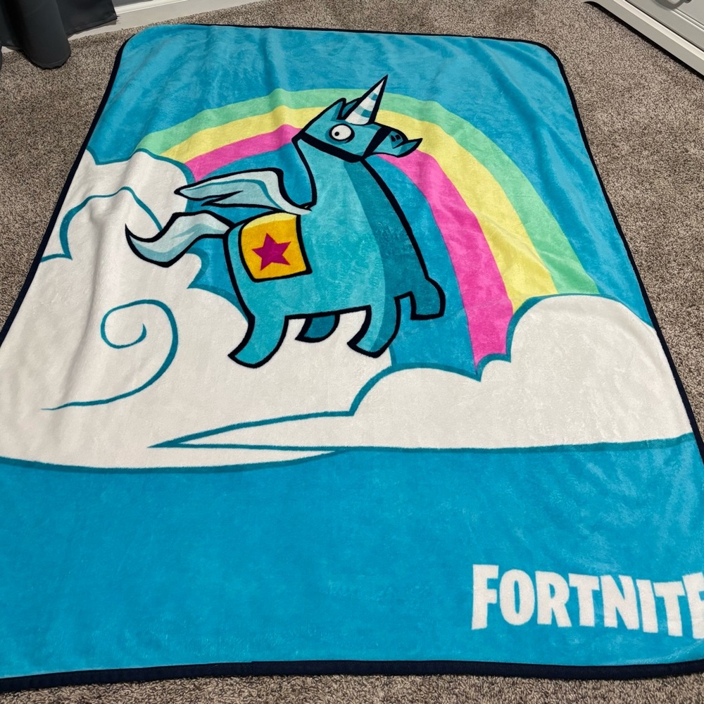 Fortnite Blue Unicorn Throw Blanket